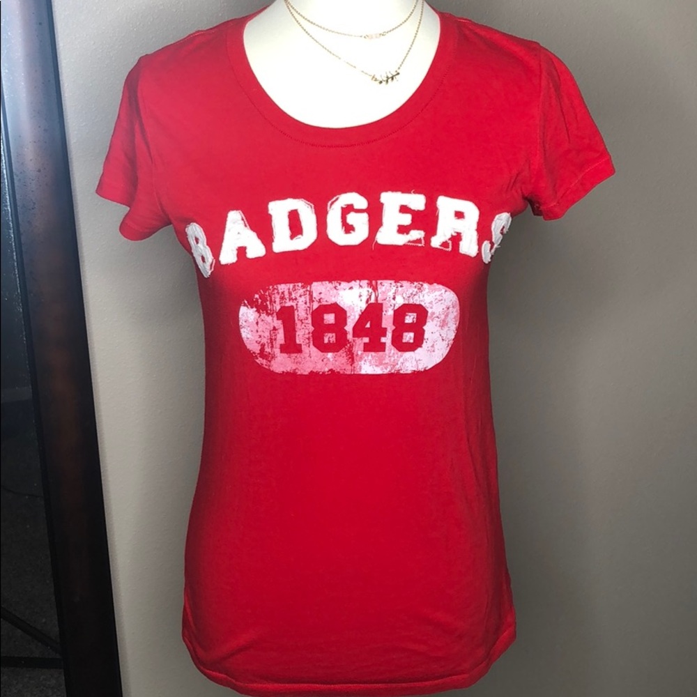 VS Pink Wisconsin Badgers Tee